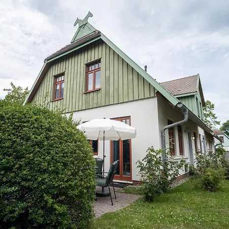 Ferienhaussiedlung Strandperlen Buchenhof 1c Holiday home *